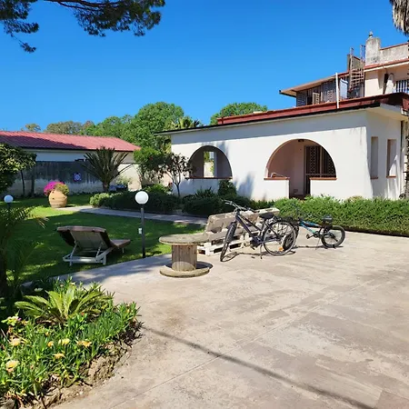 Aule Apartmán Paestum